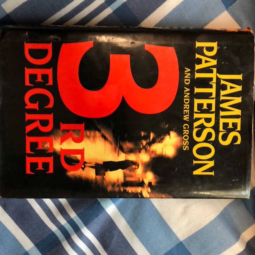 James Patterson Books ! - Picture 2 of 4